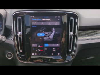 Photo 27 du bon plan VOLVO XC40 B3 163ch Ultra DCT 7 occasion à 42390 €