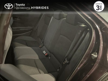 Photo 12 du bon plan TOYOTA C-HR 1.8 Hybride 140ch Design Pack Confort occasion à 30490 €