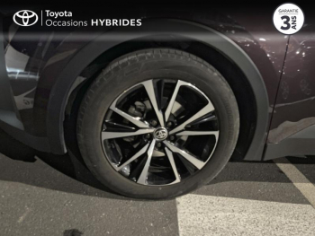 Photo 16 du bon plan TOYOTA C-HR 1.8 Hybride 140ch Design Pack Confort occasion à 30490 €