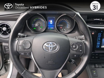 Photo 9 du bon plan TOYOTA Auris HSD 136h Collection occasion à 14490 €