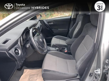Photo 11 du bon plan TOYOTA Auris HSD 136h Collection occasion à 14490 €