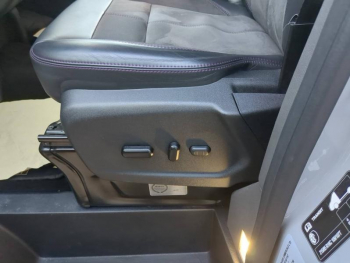 Photo 8 du bon plan FORD Transit Custom Fg VUL 320 L2H1 2.0 EcoBlue 170ch Cabine Approfondie MS-RT BVA8 occasion à 46900 €