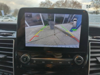 Photo 11 du bon plan FORD Transit Custom Fg VUL 320 L2H1 2.0 EcoBlue 170ch Cabine Approfondie MS-RT BVA8 occasion à 46900 €