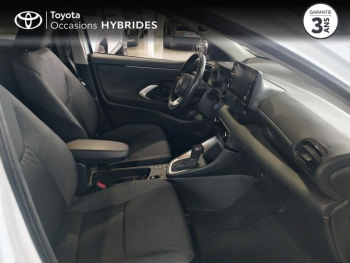 Photo 6 du bon plan TOYOTA Yaris 116h Design 5p MY22 occasion à 18990 €