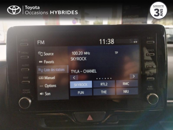 Photo 15 du bon plan TOYOTA Yaris 116h Design 5p MY22 occasion à 18990 €