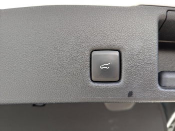 Photo 20 du bon plan FORD Kuga 2.5 Duratec 180ch Hybrid FlexiFuel Active X Powershift occasion à 32990 €