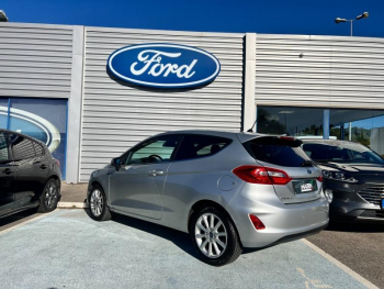 Photo 9 du bon plan FORD Fiesta 1.5 TDCi 85ch Stop&Start Titanium 3p occasion à 9480 €