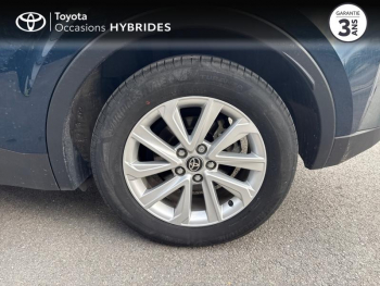 Photo 16 du bon plan TOYOTA C-HR 1.8 Hybride 140ch Dynamic NG23 occasion à 26990 €