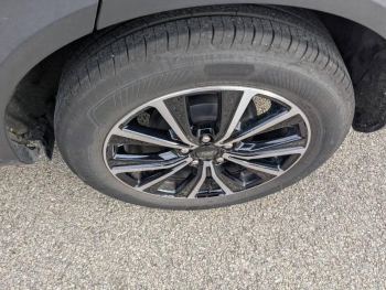 Photo 21 du bon plan FORD Puma 1.0 Flexifuel 125ch S&S mHEV Titanium occasion à 18490 €