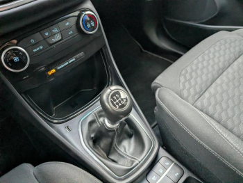 Photo 14 du bon plan FORD Puma 1.0 Flexifuel 125ch S&S mHEV Titanium occasion à 17900 €