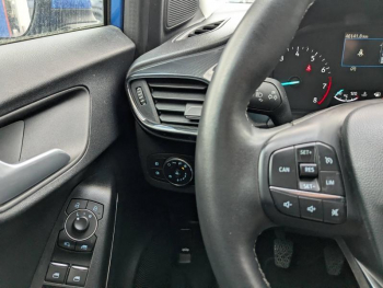 Photo 15 du bon plan FORD Puma 1.0 Flexifuel 125ch S&S mHEV Titanium occasion à 17900 €