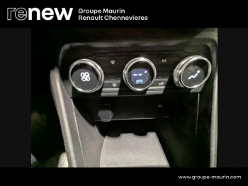 Photo 23 du bon plan DACIA Sandero 1.0 TCe 90ch Confort -22 occasion à 12990 €