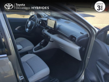 Photo 6 du bon plan TOYOTA Yaris 116h Iconic 5p MY22 occasion à 18990 €