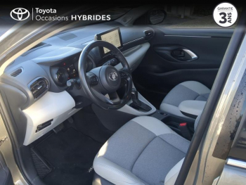 Photo 11 du bon plan TOYOTA Yaris 116h Iconic 5p MY22 occasion à 18990 €