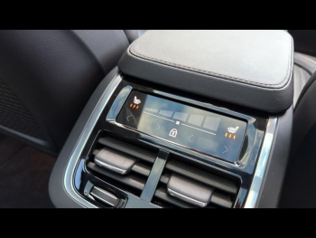 Photo 18 du bon plan VOLVO XC90 T8 AWD 310 + 145ch Ultra Style Chrome Geartronic occasion à 62900 €