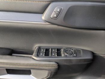 Photo 3 du bon plan FORD Ranger VUL 2.0 EcoBlue 205ch Stop&Start Double Cabine Wildtrak e-4WD BVA10 occasion à 60990 €