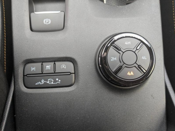 Photo 8 du bon plan FORD Ranger VUL 2.0 EcoBlue 205ch Stop&Start Double Cabine Wildtrak e-4WD BVA10 occasion à 60990 €