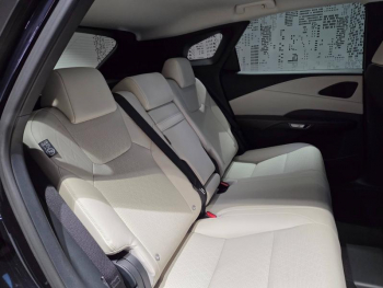 Photo 16 du bon plan LEXUS RX 450h+ Luxe 4WD MY25 occasion à 79900 €