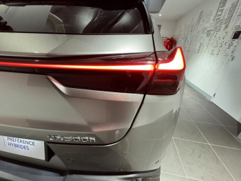 Photo 9 du bon plan LEXUS UX 300h F SPORT Design 2WD occasion à 31900 €