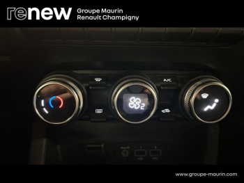 Photo 25 du bon plan RENAULT Clio 1.6 E-Tech 140ch Business -21 occasion à 13991 €