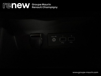 Photo 26 du bon plan RENAULT Clio 1.6 E-Tech 140ch Business -21 occasion à 13991 €