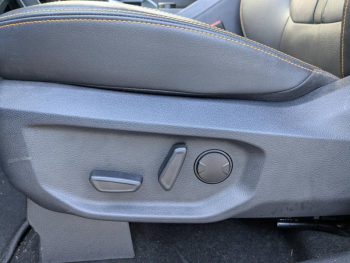 Photo 14 du bon plan FORD Ranger VUL 2.0 EcoBlue 205ch Stop&Start Super Cab Wildtrak e-4WD BVA10 occasion à 52487 €