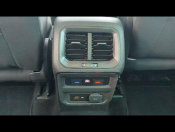 Photo 11 du bon plan VOLKSWAGEN Tiguan 2.0 TDI 190ch Carat Exclusive 4Motion DSG7 occasion à 26490 €