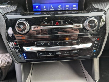 Photo 15 du bon plan FORD Explorer 3.0 EcoBoost 457ch Parallel PHEV ST-Line i-AWD BVA10 25cv occasion à 75900 €