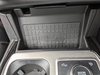 Photo 17 du bon plan FORD Explorer 3.0 EcoBoost 457ch Parallel PHEV ST-Line i-AWD BVA10 25cv occasion à 75900 €