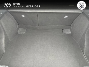 Photo 10 du bon plan TOYOTA C-HR 122h Dynamic 2WD E-CVT  MC19 occasion à 17990 €