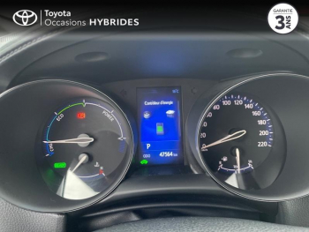 Photo 14 du bon plan TOYOTA C-HR 122h Dynamic 2WD E-CVT  MC19 occasion à 17990 €
