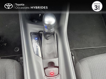 Photo 20 du bon plan TOYOTA C-HR 122h Dynamic 2WD E-CVT  MC19 occasion à 17990 €