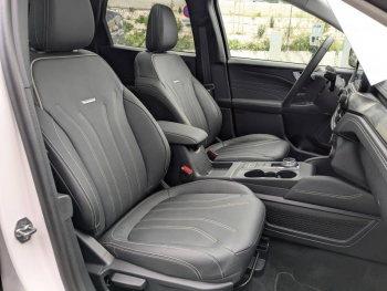 Photo 21 du bon plan FORD Kuga 2.5 Duratec 225ch PHEV Vignale BVA occasion à 30900 €