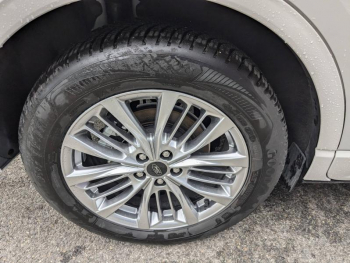 Photo 31 du bon plan FORD Kuga 2.5 Duratec 225ch PHEV Vignale BVA occasion à 30900 €