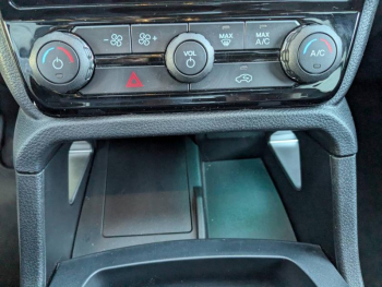 Photo 18 du bon plan FORD Ranger VUL 2.0 EcoBlue 205ch Stop&Start Double Cabine Wildtrak e-4WD BVA10 occasion à 57170 €