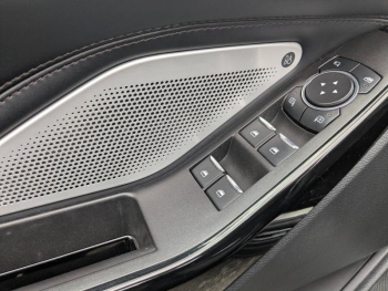 Photo 21 du bon plan FORD Explorer 3.0 EcoBoost 457ch Parallel PHEV Platinum i-AWD BVA10 25cv occasion à 76423 €