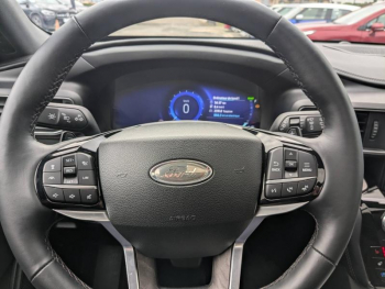 Photo 27 du bon plan FORD Explorer 3.0 EcoBoost 457ch Parallel PHEV Platinum i-AWD BVA10 25cv occasion à 76423 €