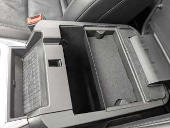 Photo 31 du bon plan FORD Explorer 3.0 EcoBoost 457ch Parallel PHEV Platinum i-AWD BVA10 25cv occasion à 76423 €