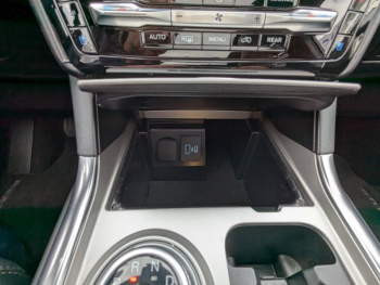 Photo 35 du bon plan FORD Explorer 3.0 EcoBoost 457ch Parallel PHEV Platinum i-AWD BVA10 25cv occasion à 76423 €