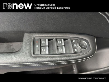 Photo 21 du bon plan RENAULT Arkana 1.6 E-Tech hybride 145ch Techno -22 occasion à 17489 €