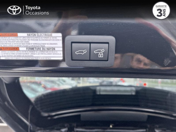 Photo 18 du bon plan TOYOTA Yaris Cross 130h Collection Pack Techno Toit Pano occasion à 29490 €