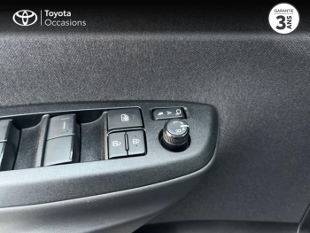 Photo 22 du bon plan TOYOTA Yaris Cross 130h Collection Pack Techno Toit Pano occasion à 29490 €