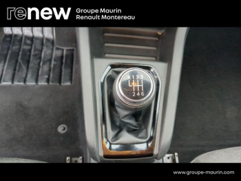 Photo 27 du bon plan RENAULT Clio 1.0 TCe 90ch Business -21N occasion à 13490 €