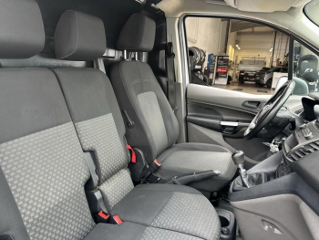 Photo 13 du bon plan FORD Transit Connect VUL L2 1.0E 100ch E85 Trend occasion à 18590 €