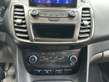 Photo 14 du bon plan FORD Transit Connect VUL L2 1.0E 100ch E85 Trend occasion à 18590 €