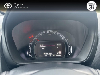 Photo 14 du bon plan TOYOTA Aygo X 1.0 VVT-i 72ch Design S-CVT Pack Zen occasion à 14490 €
