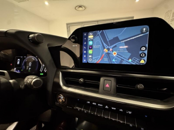 Photo 13 du bon plan LEXUS UX 300h F SPORT Design 2WD occasion à 31900 €