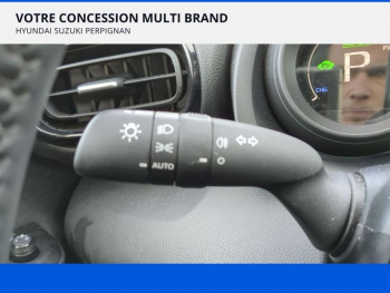 Photo 12 du bon plan TOYOTA Yaris Cross 116h Dynamic MY22 occasion à 21480 €