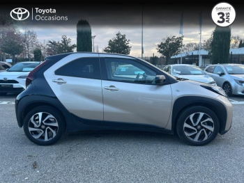 Photo 17 du bon plan TOYOTA Aygo X 1.0 VVT-i 72ch Design MY23 occasion à 15390 €
