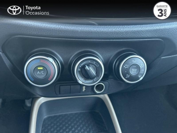Photo 23 du bon plan TOYOTA Aygo X 1.0 VVT-i 72ch Design MY23 occasion à 15390 €